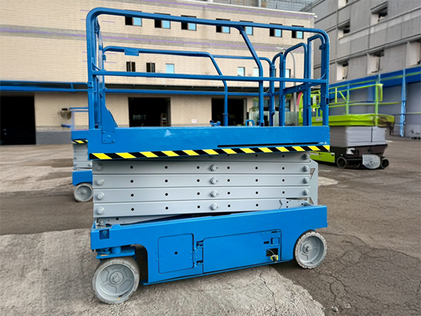 【整新】GENIE GS-3246 高空作業自走車